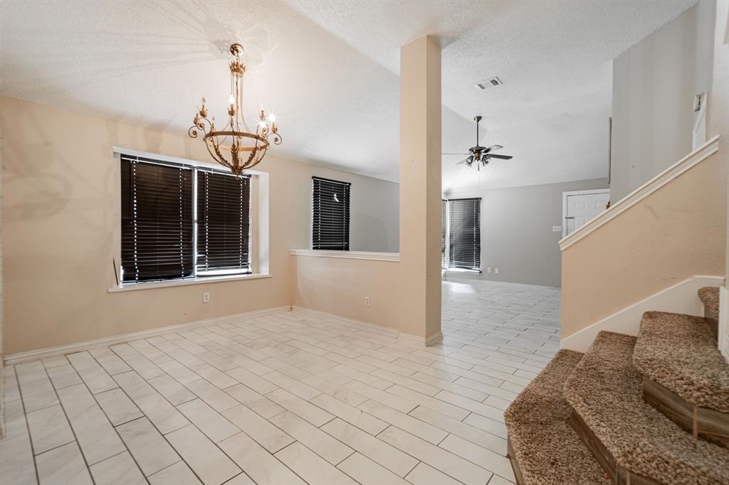 2671 Clayton Oaks Drive