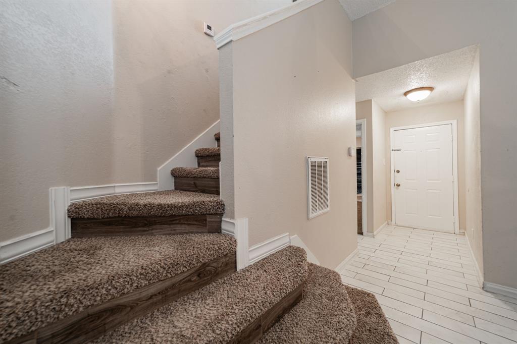 Hillside Oaks Ph 01 - Residential