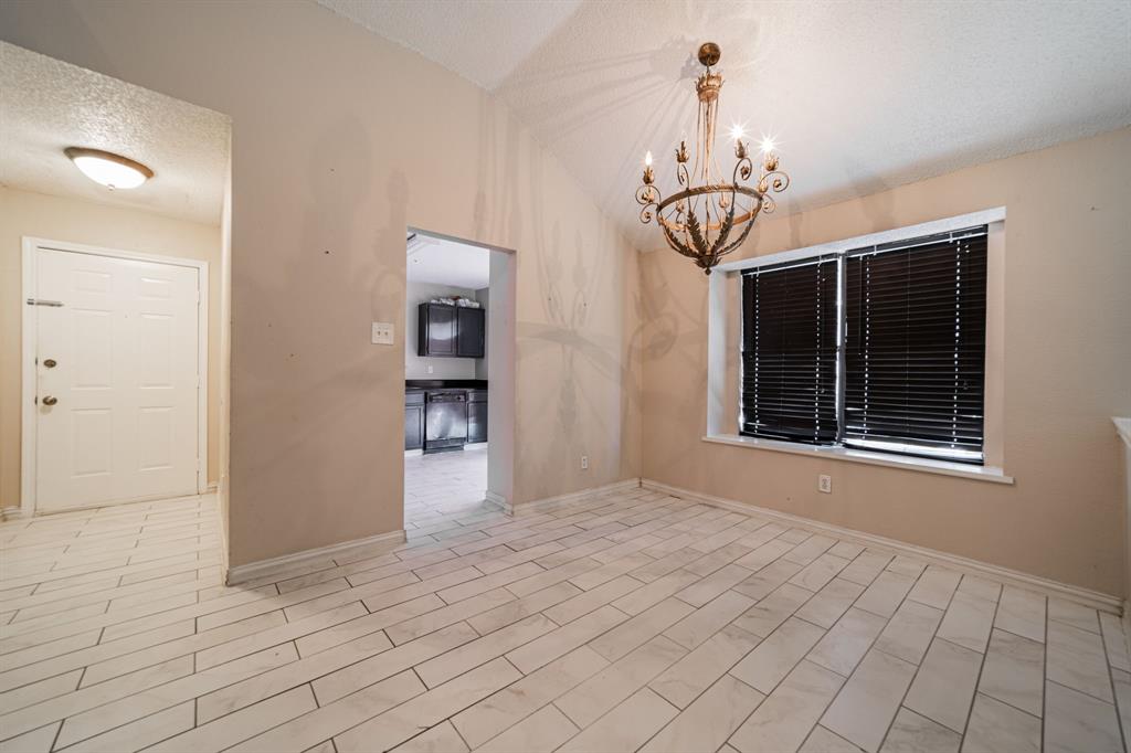 2671 Clayton Oaks Drive