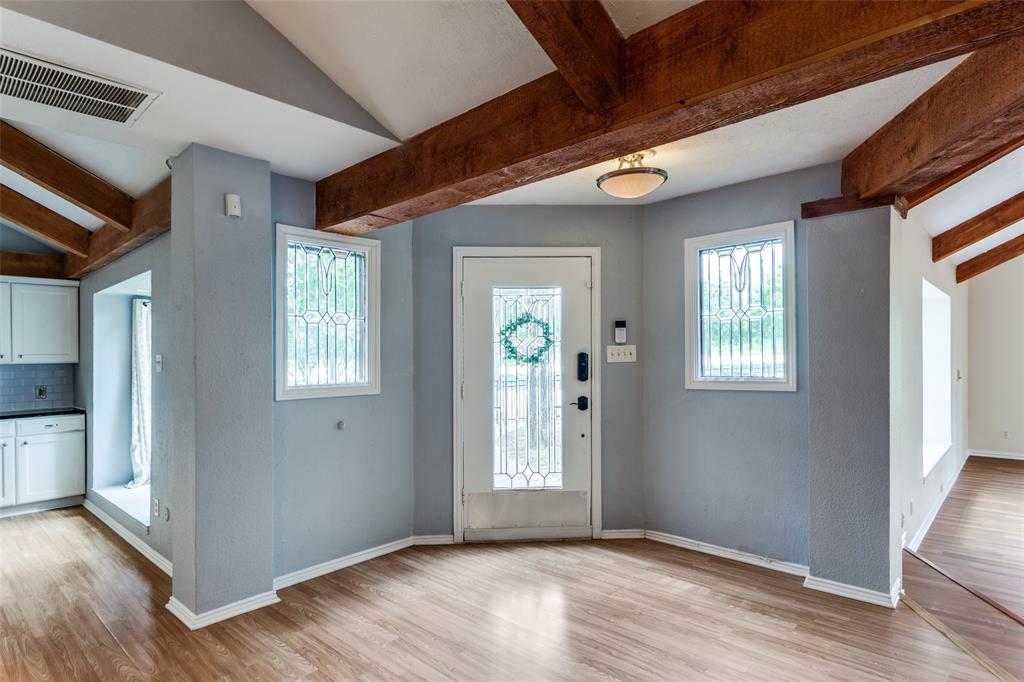 936 Country Club Lane