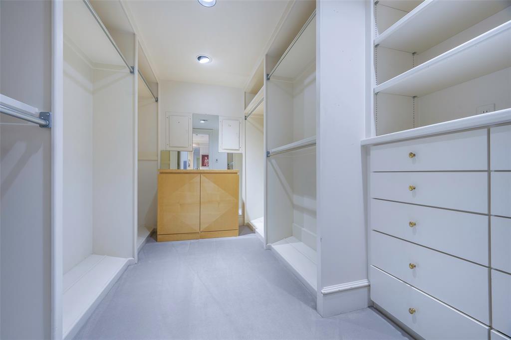 Bonaventure Condo - Residential