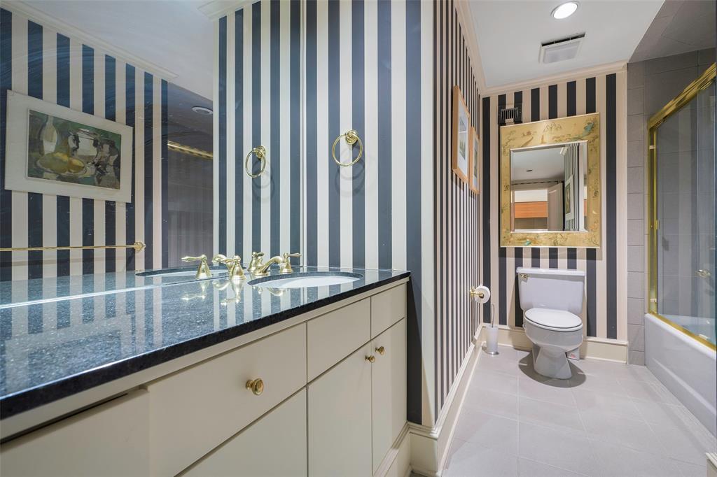 Bonaventure Condo - Residential