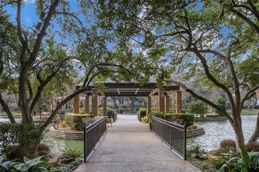 Bonaventure Condo - Residential