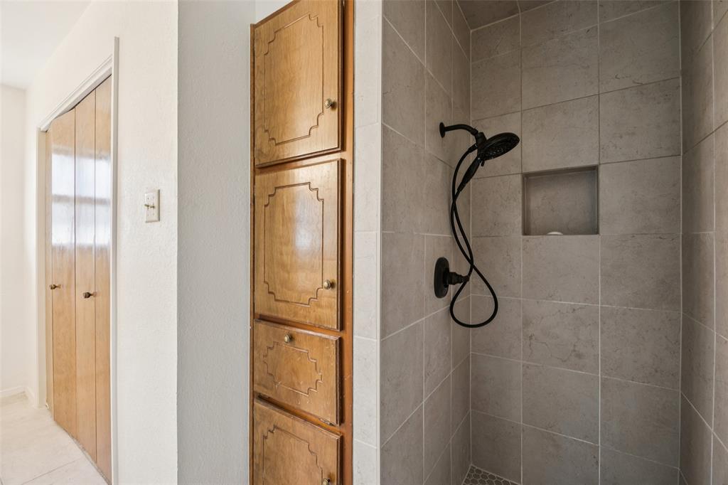 Oak Valley - Residential