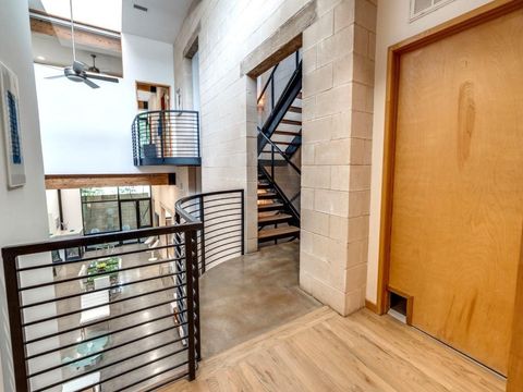 Tiny photo for 3827 Commerce Street, Dallas, TX 75226 (MLS # 20955060)