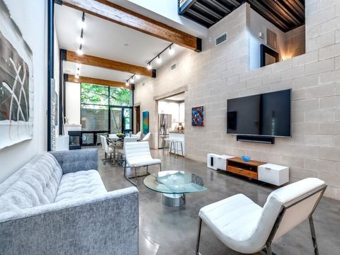 Tiny photo for 3827 Commerce Street, Dallas, TX 75226 (MLS # 20955060)