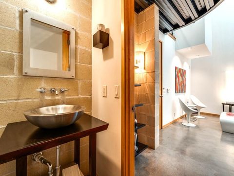 Tiny photo for 3827 Commerce Street, Dallas, TX 75226 (MLS # 20955060)