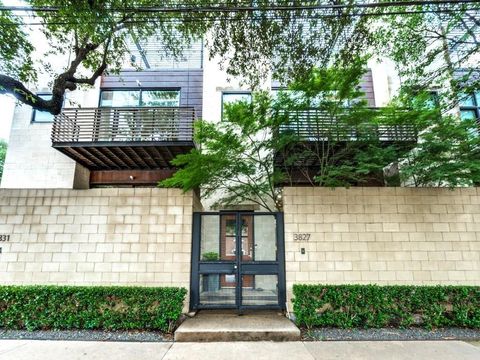 Tiny photo for 3827 Commerce Street, Dallas, TX 75226 (MLS # 20955060)