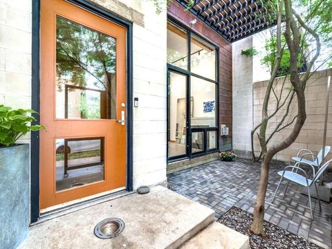 Tiny photo for 3827 Commerce Street, Dallas, TX 75226 (MLS # 20955060)