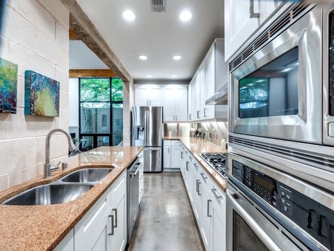 Tiny photo for 3827 Commerce Street, Dallas, TX 75226 (MLS # 20955060)