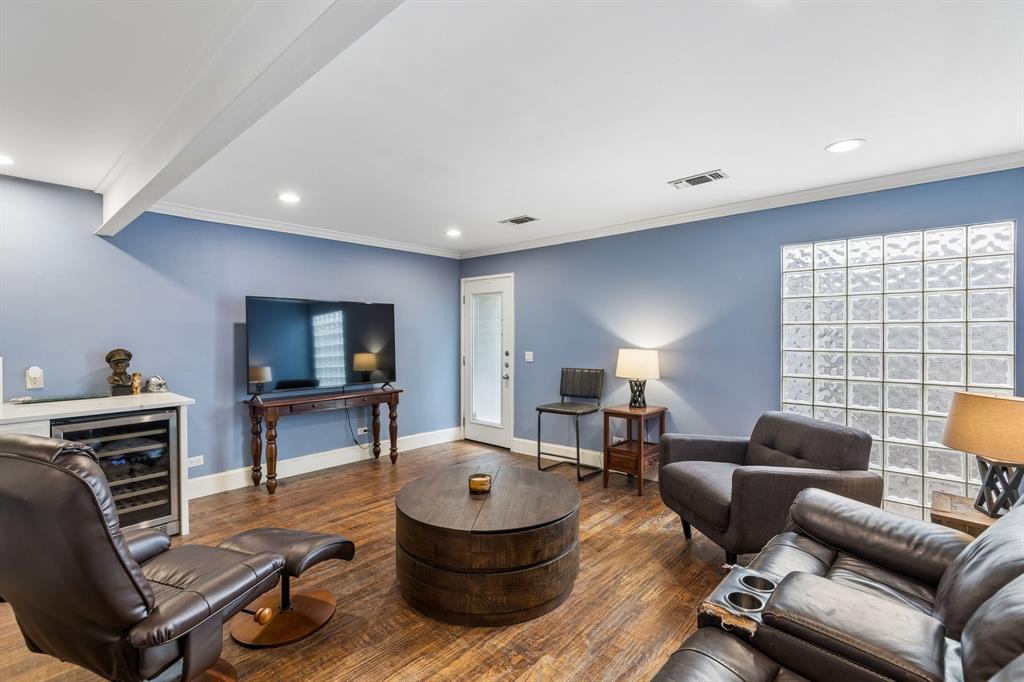 4134 Travis Street Condos - Residential