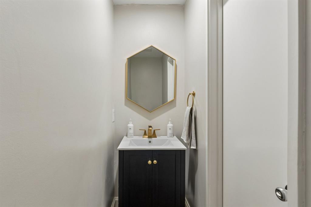 4134 Travis Street Condos - Residential