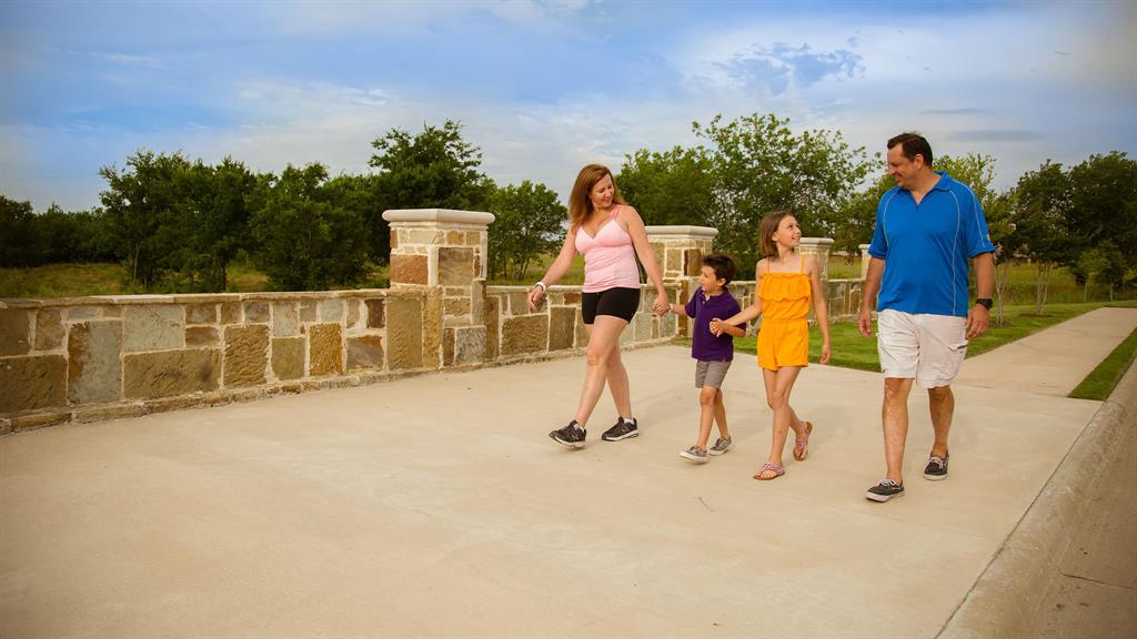 Sonoma Verde - Residential