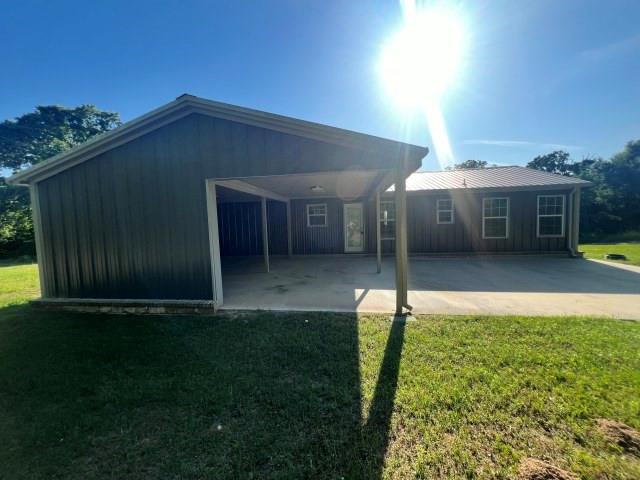 8275 State Highway 31 E