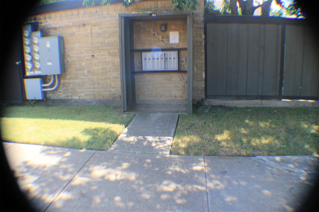 Counrty Creek Condo - Residential