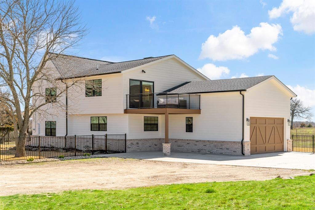 Benjamin F Fitch Surv Abs #430 - Residential