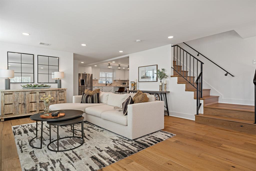 Benjamin F Fitch Surv Abs #430 - Residential