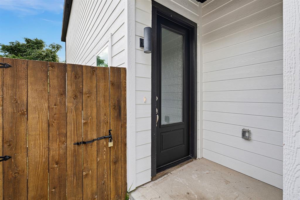 College Park Riggins - Residential Lease