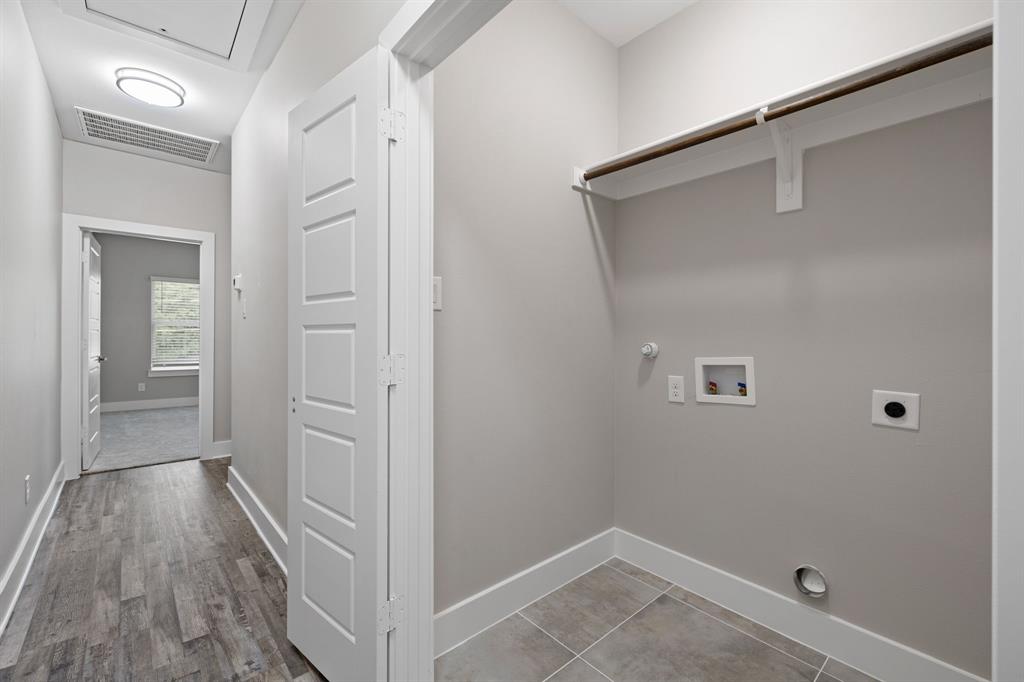 College Park Riggins - Residential Lease