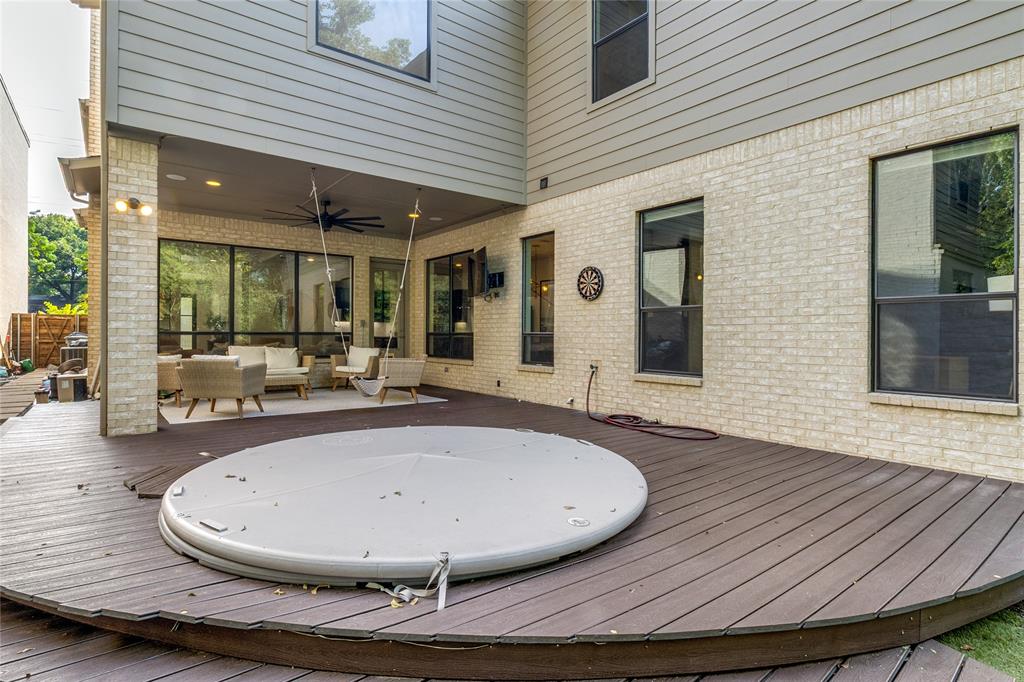 Chantilly Island - Residential