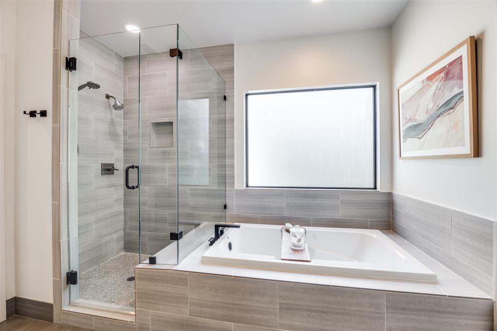 Chantilly Island - Residential