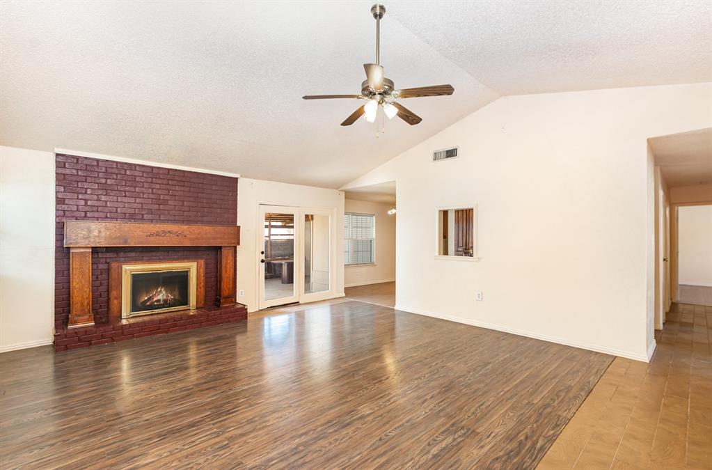 1274 Granada Lane