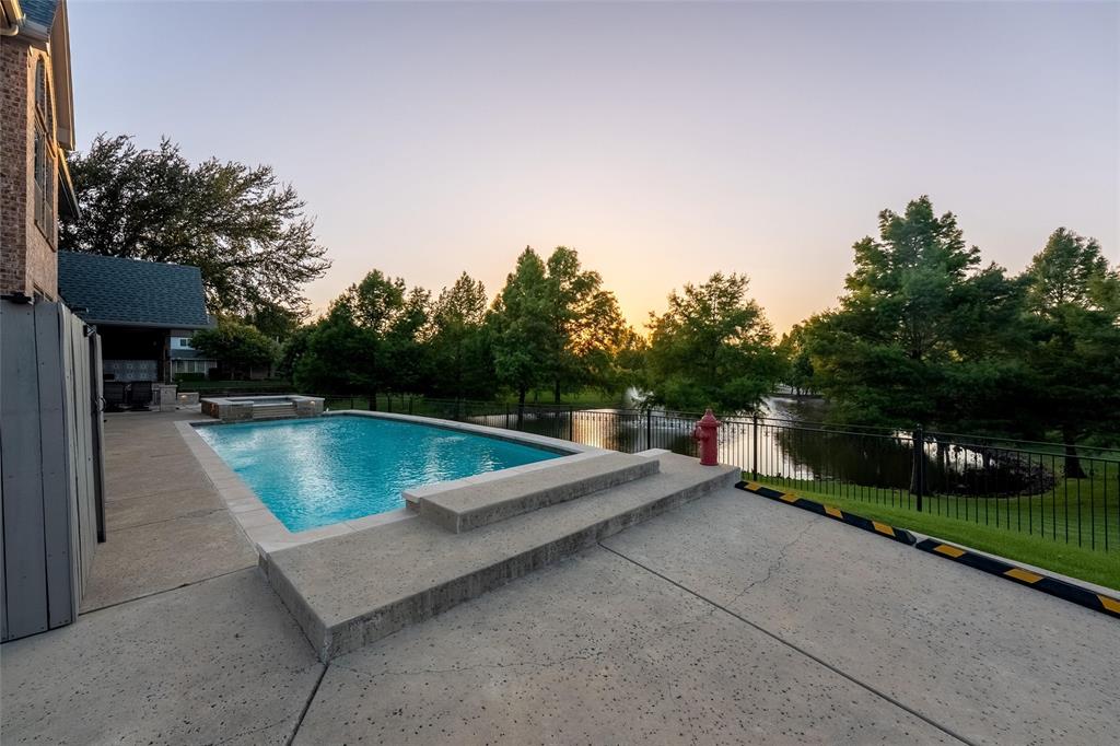 Lakes Of Creekwood Add - Residential