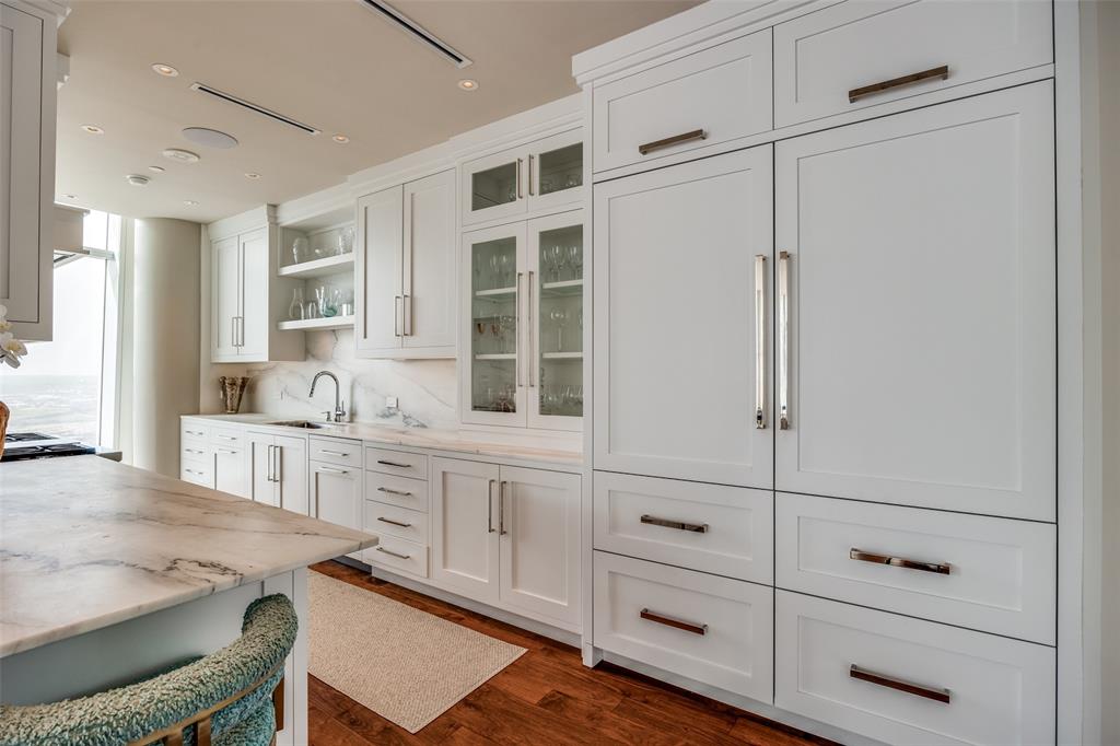 Museum Tower - Residential