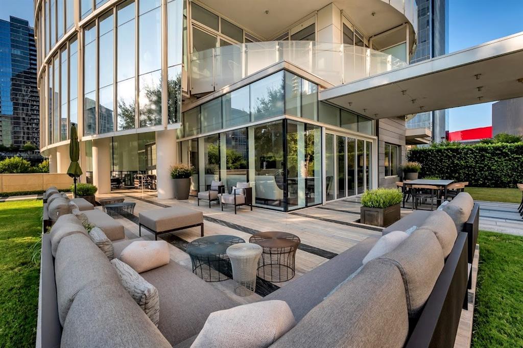 Museum Tower - Residential