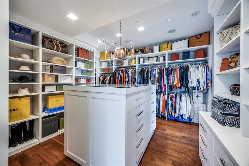 Museum Tower - Residential