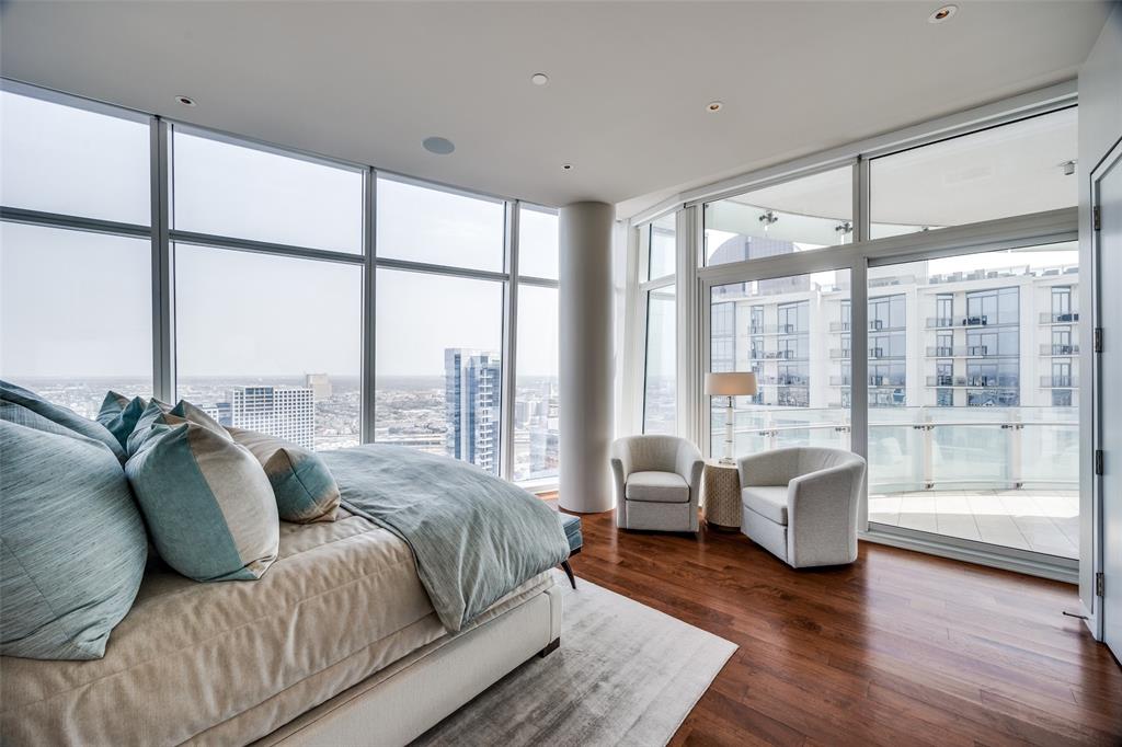 Museum Tower - Residential