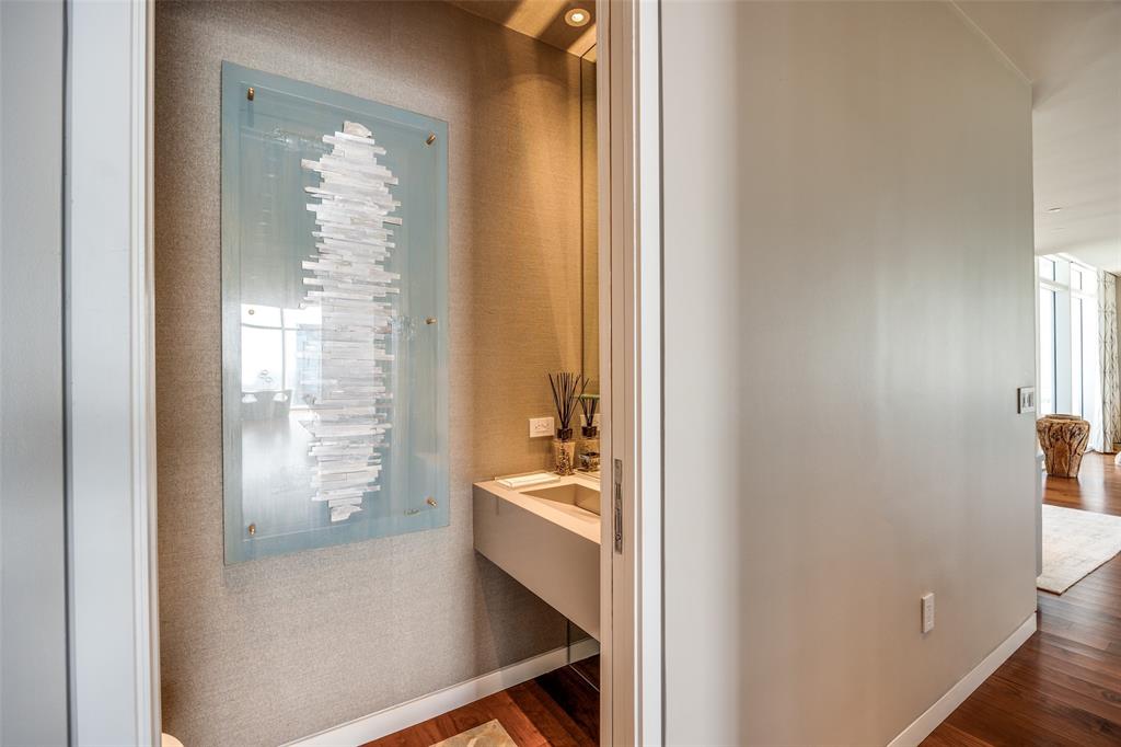 Museum Tower - Residential