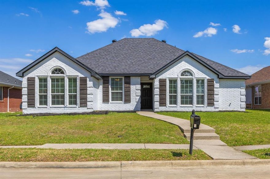 Welcome to 709 Flagstone Way in the heart of Wylie—where comfort, style, and everyday functionality come together beautifully. This well-maintained home offers a warm and inviting layout with spacious living areas, abundant natural light, and a floor plan designed for both relaxing and entertaining.  The kitchen serves as the centerpiece of the home, featuring ample cabinetry, generous counter space, and a seamless flow into the main living area—perfect for hosting gatherings or enjoying quiet evenings at home. The primary suite provides a peaceful retreat with plenty of space to unwind, while additional bedrooms offer flexibility for family, guests, or a home office.  Step outside to a private backyard ideal for weekend barbecues, morning coffee, or simply enjoying the Texas sunshine. Located in a desirable neighborhood with convenient access to shopping, dining, and top-rated schools, this home delivers both lifestyle and location.  This is a home you won’t want to miss. Schedule your showing today!