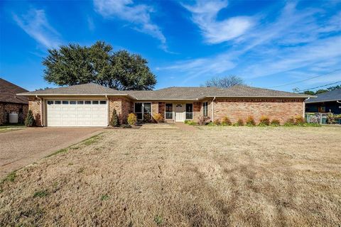 A home in Granbury