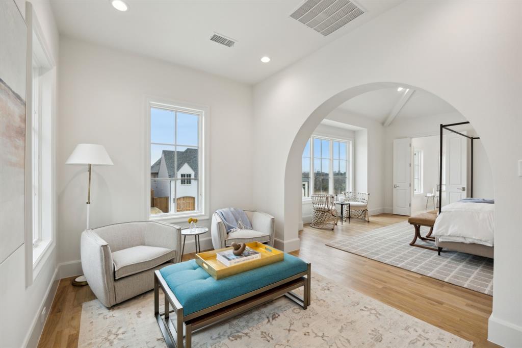 WHITE ROCK BLUFFS - Residential