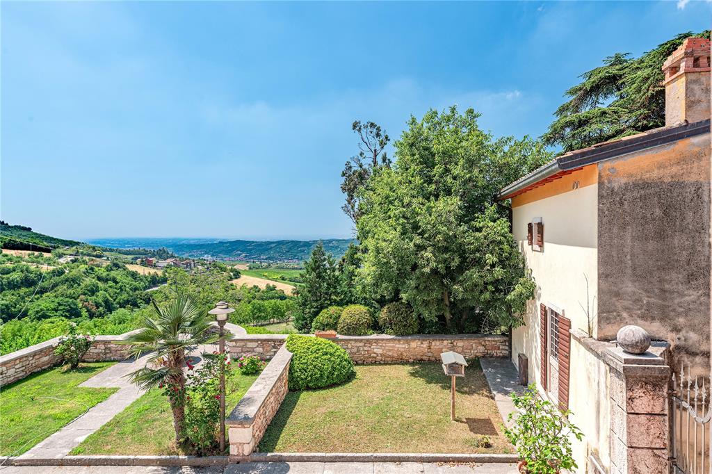 La Pavarana - Residential