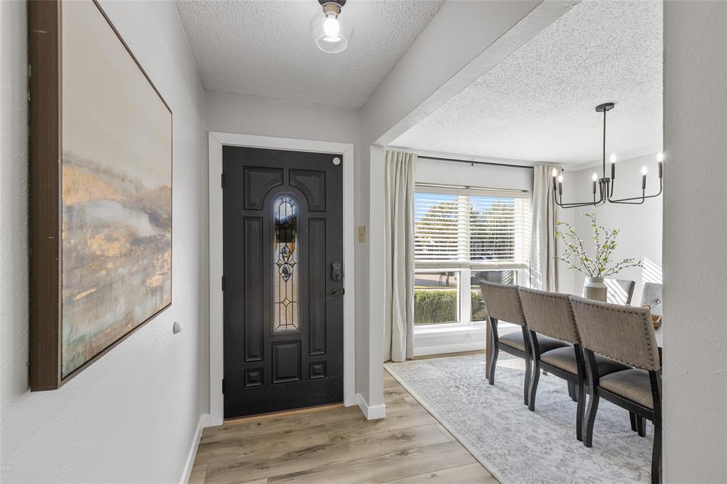 2619 Fallcreek Drive