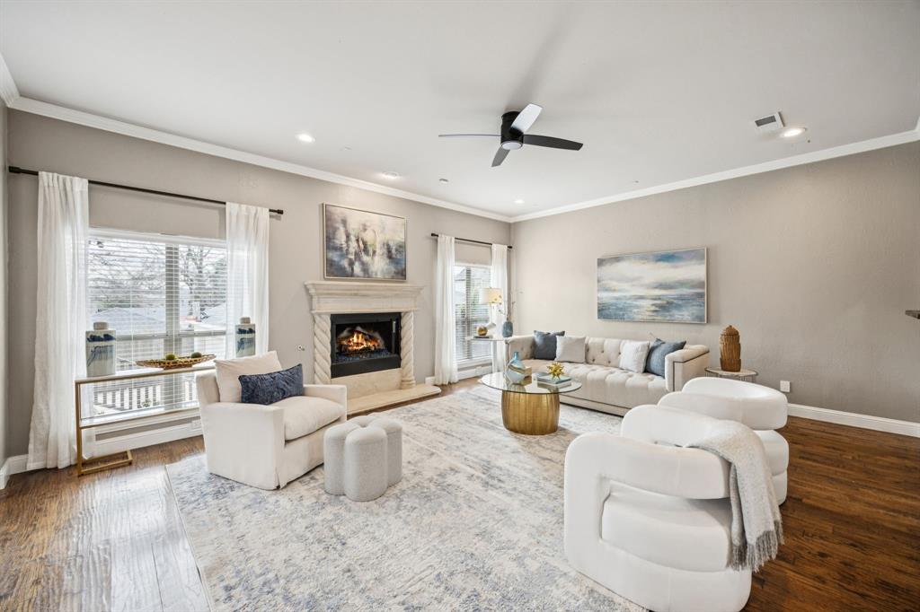 GASTONWOOD #4 - Residential