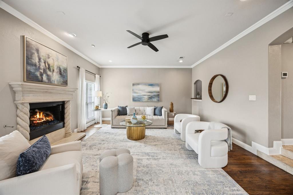 GASTONWOOD #4 - Residential