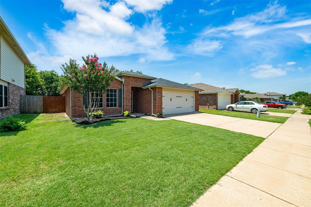 2104 Blanco Lane