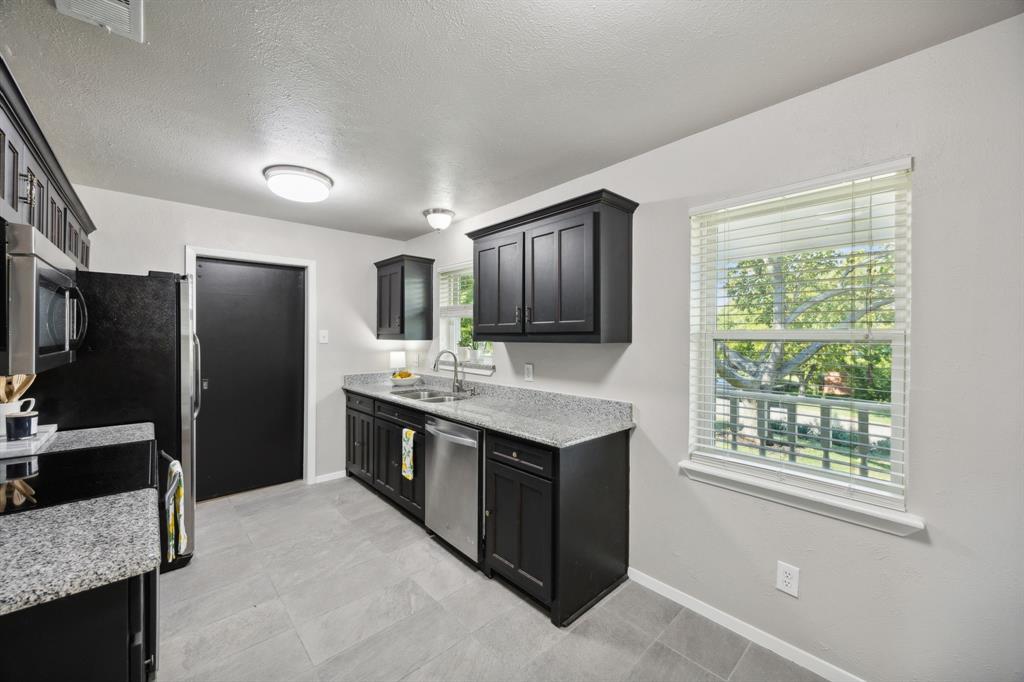 Ridgeview - Residential Lease