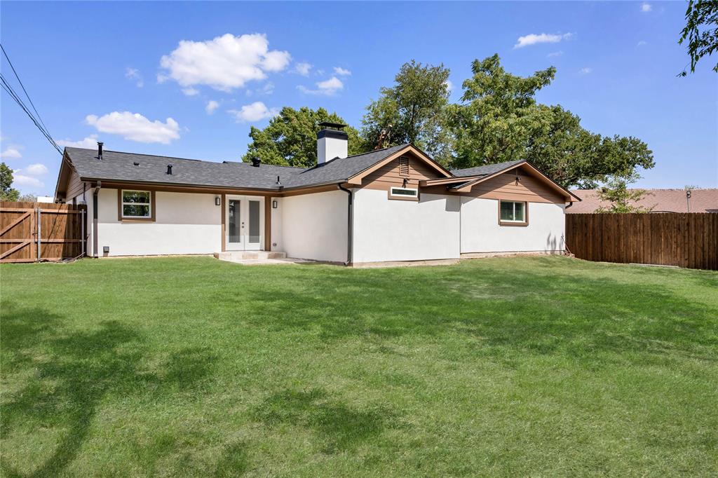 1418 Royal Drive