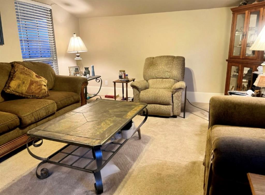 2901 Branch Oaks Drive