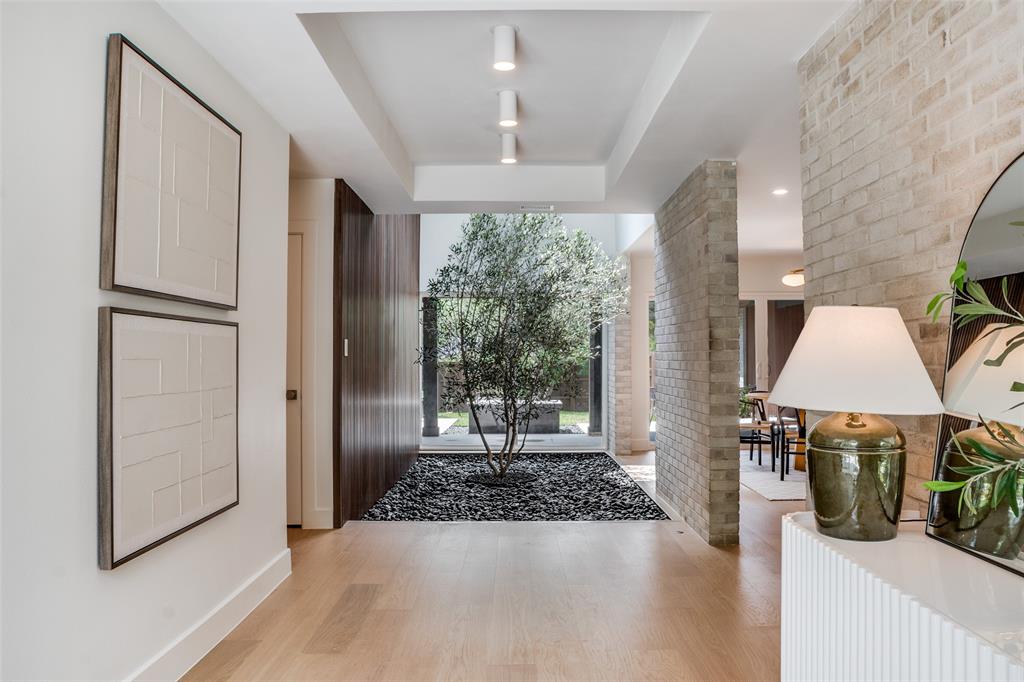 Les Jardins - Residential