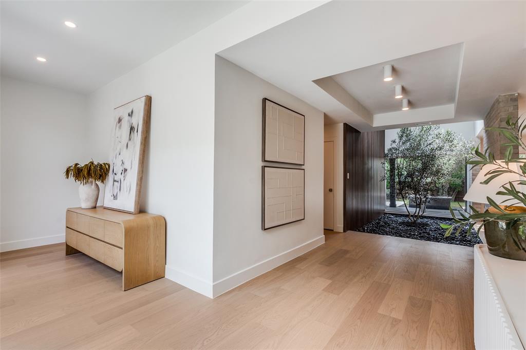 Les Jardins - Residential