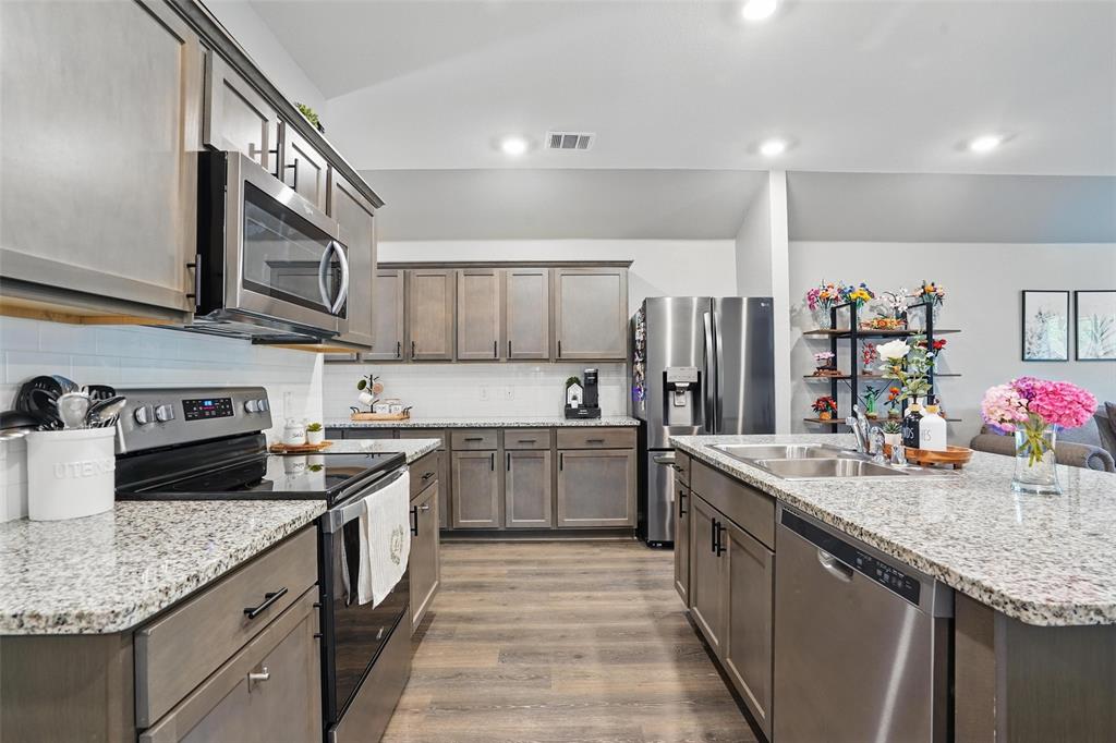 Sherman Crossing Add Phas - Residential Lease