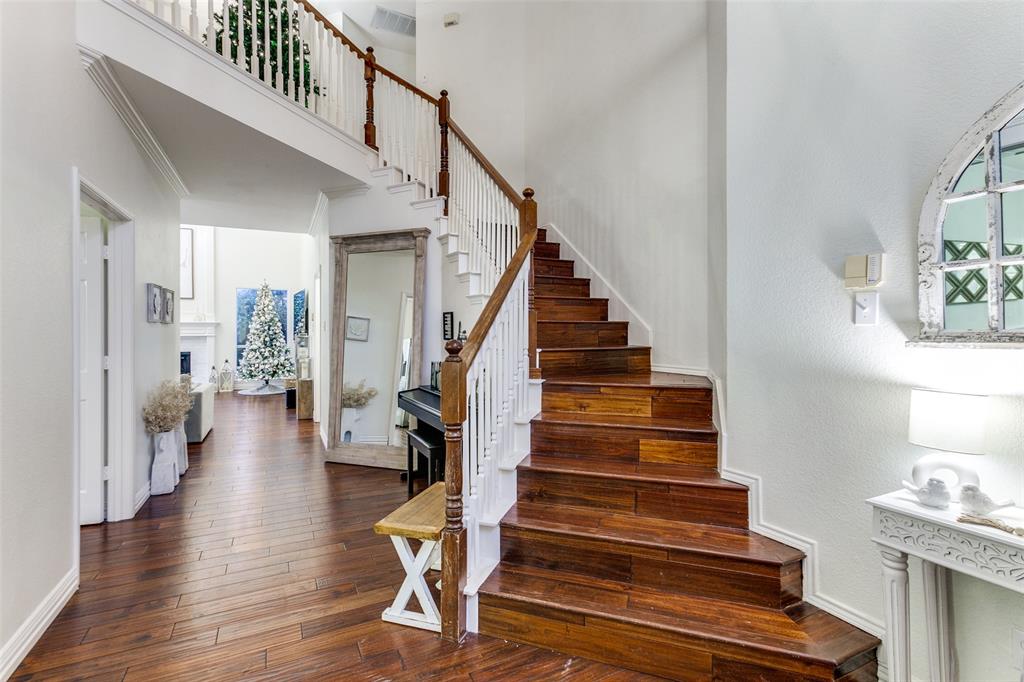 1406 Lighthouse Lane