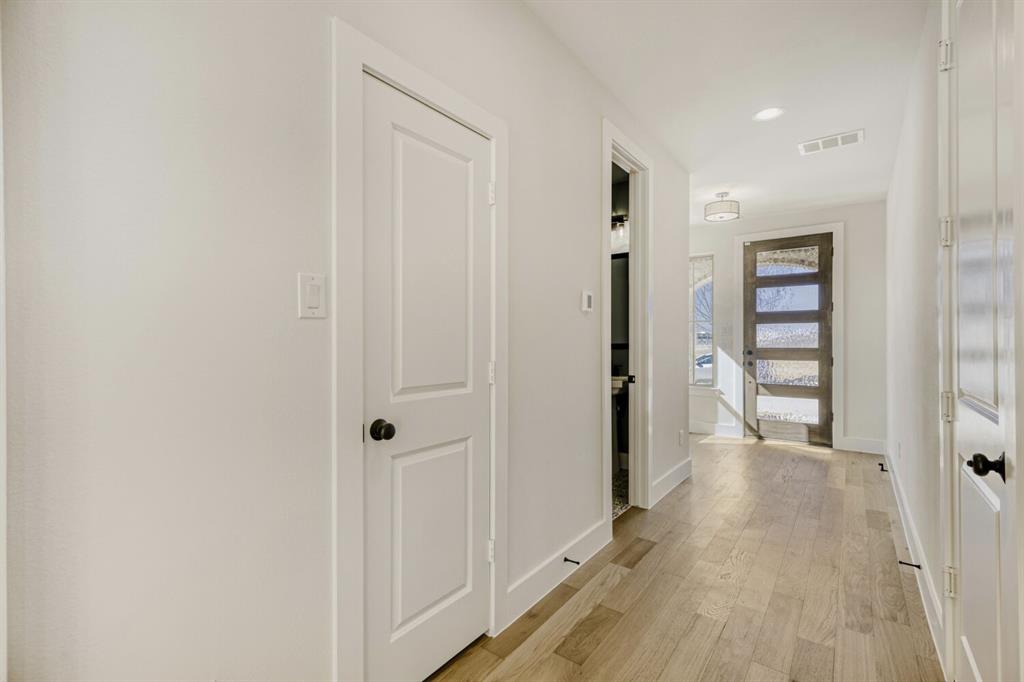 613 Damsel June Street