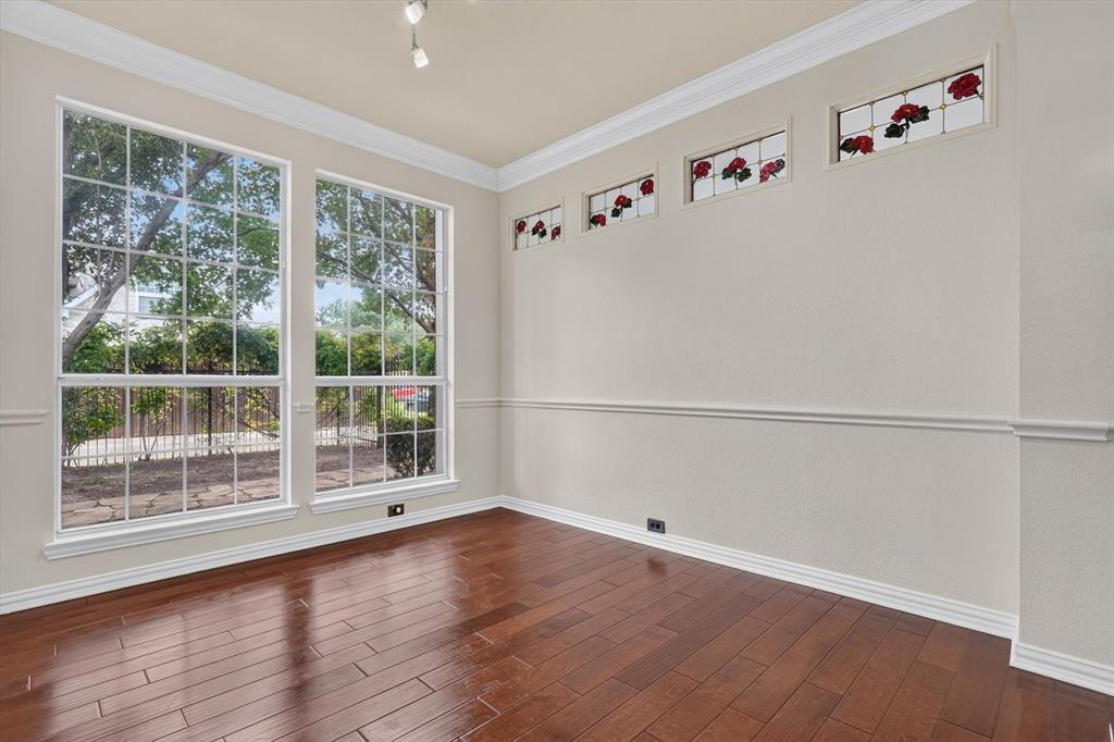 525 Blackfield Drive
