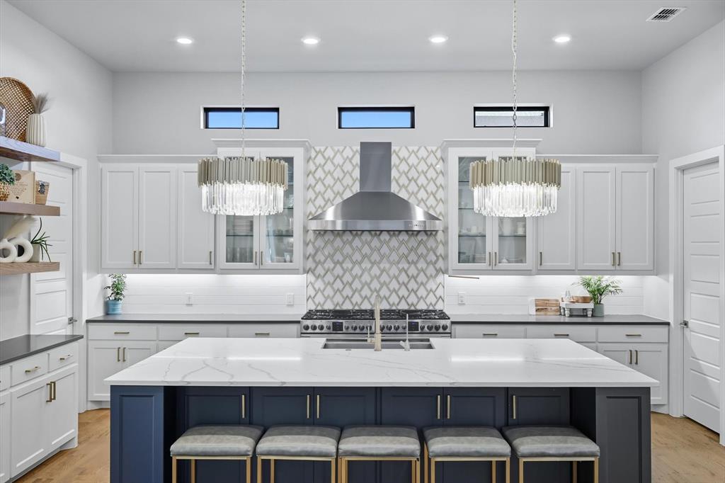 North Richland Hills, Texas 76182, United States, 4 Bedrooms Bedrooms, ,4 BathroomsBathrooms,Residential,Active,218900